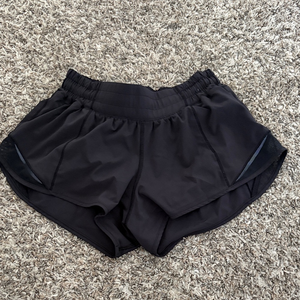 Lululemon hotty hot shorts